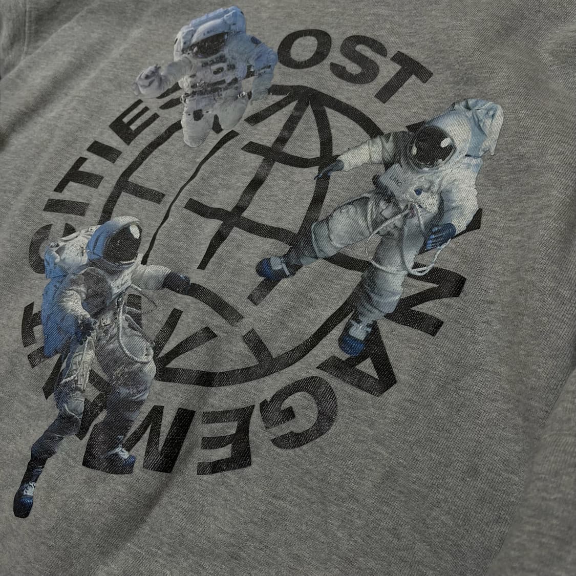 LMC 엘엠씨 빅로고 서클 백프린팅 맨투맨 티셔츠 [그레이] L/100 상품이미지6