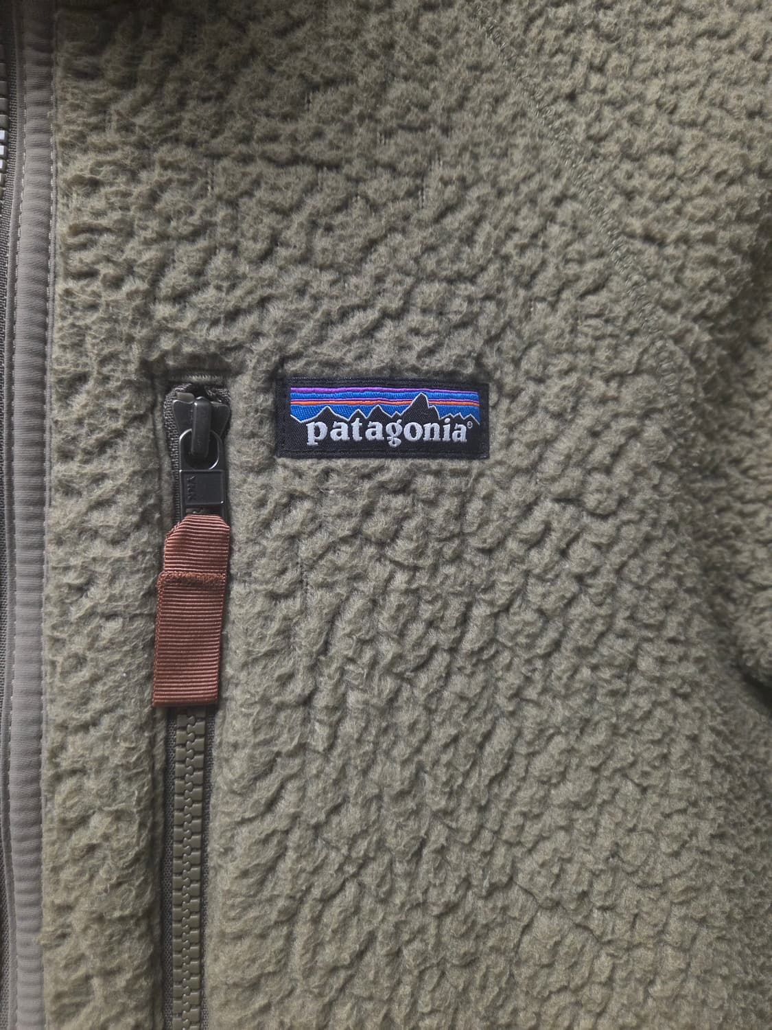 파타고니아 레트로 파일 플리스 자켓 (Retro Pile / 올리브) 상품이미지2