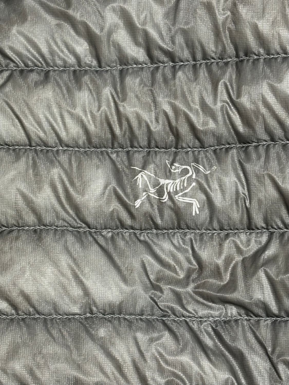 아크테릭스 세륨 SL 다운 패딩 로보티카 그레이 상품이미지4