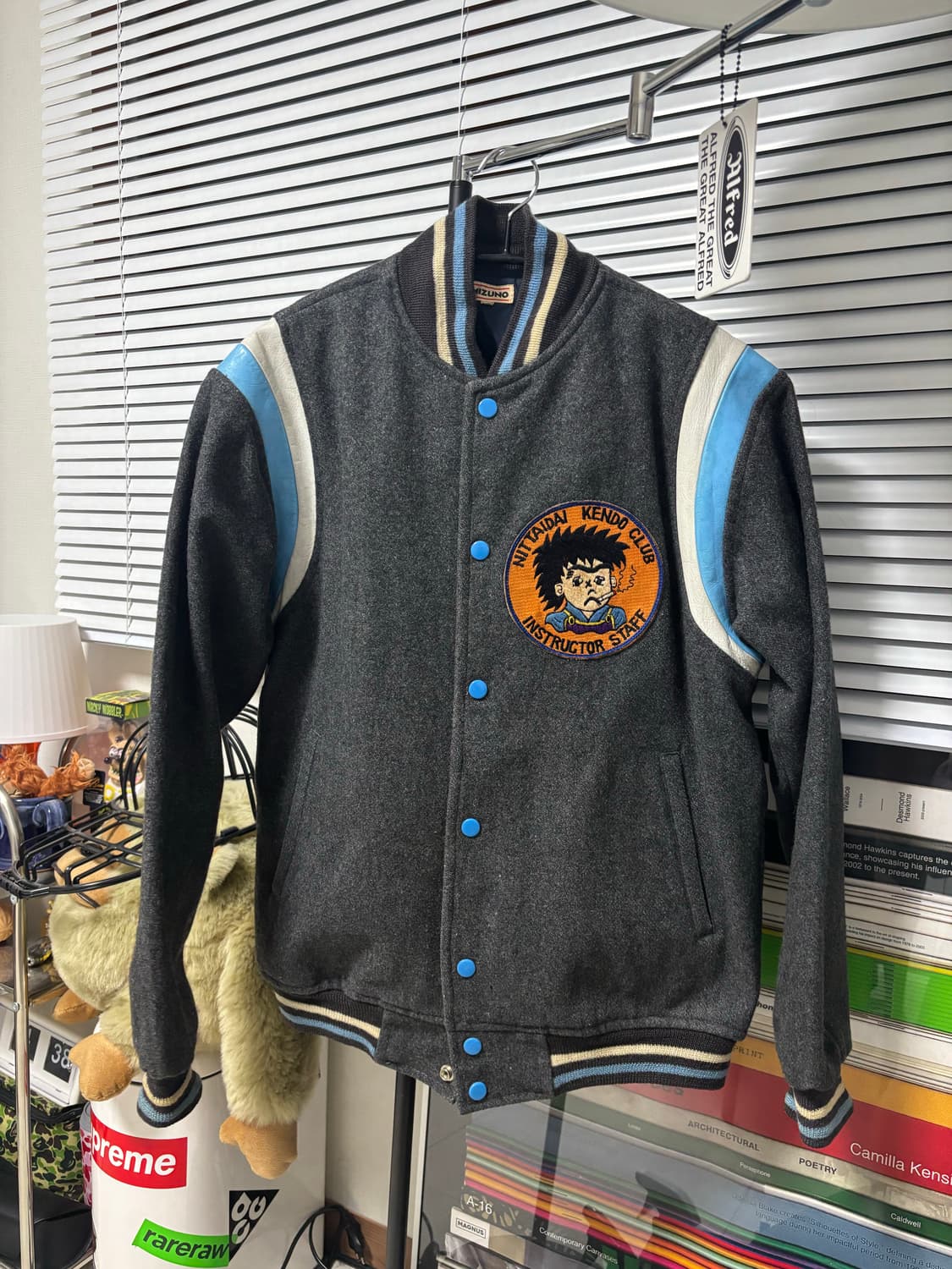 미즈노 재팬 빈티지 패치 바시티 자켓 상품이미지1