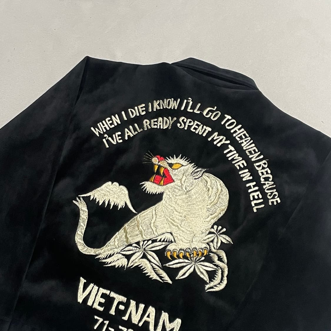 42 밀리터리 수베니어 벨루어 자켓 상품이미지1