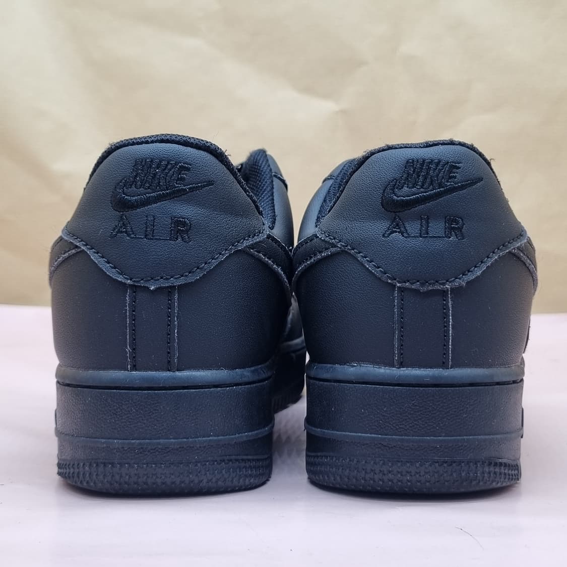 나이키 에어포스1 올블랙 로우 운동화245 상품이미지4