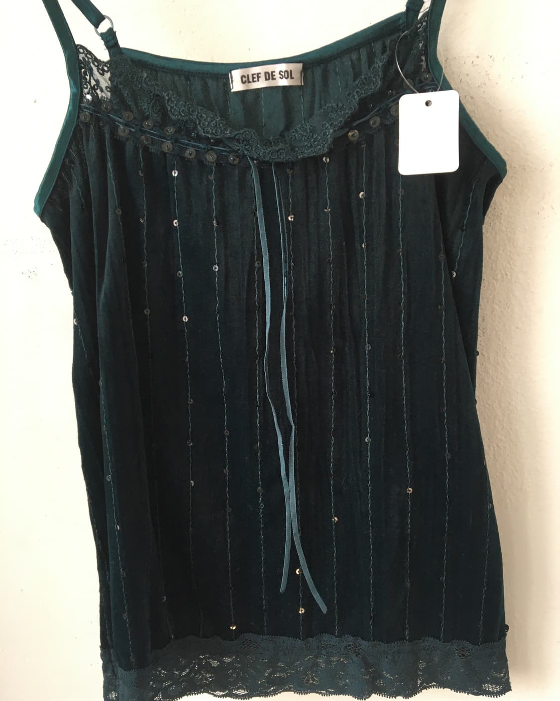 Lace trimming velvet sleeveless 상품이미지3