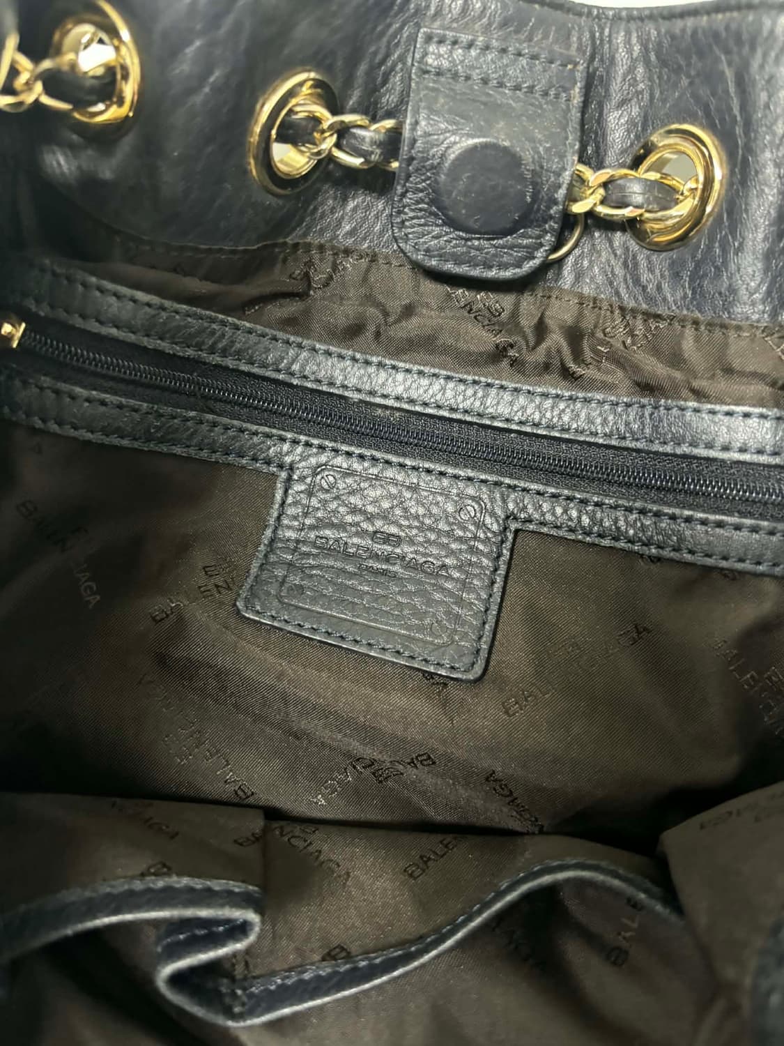 발렌시아가 BB로고 가죽 버킷 퀄팅 쇼퍼백 숄더 토트백 상품이미지6