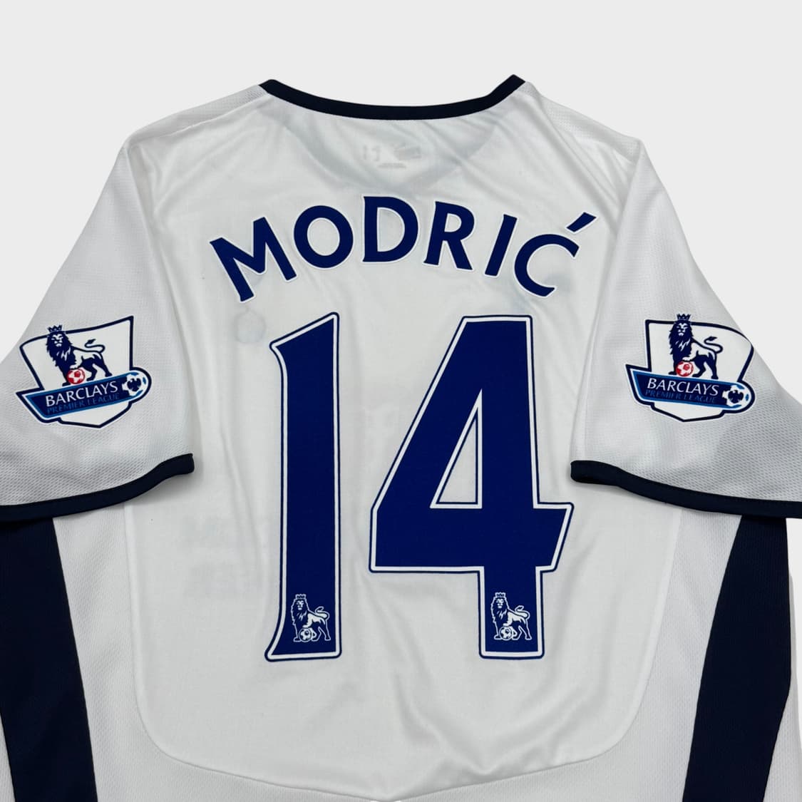 08-09 토트넘 핫스퍼 홈 No.14 루카 모드리치 상품이미지7