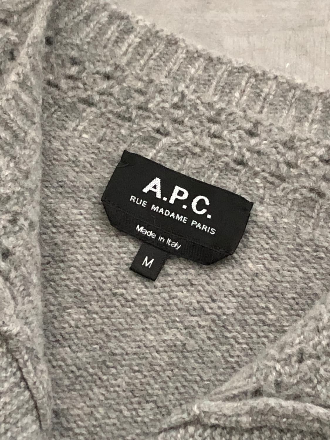 A.P.C. 아페쎄 그레이 캐시미어 혼방 가디건 상품이미지3