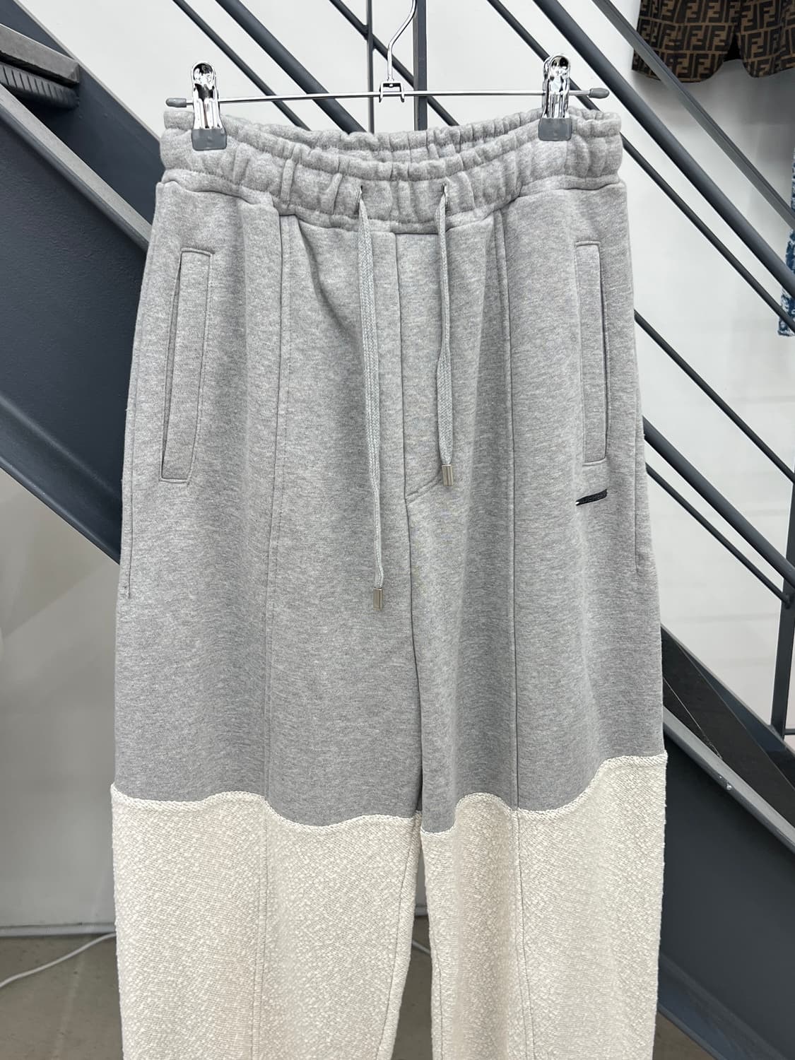 아더에러 24FW 프로덕트 79 스웻 조거팬츠 상품이미지2