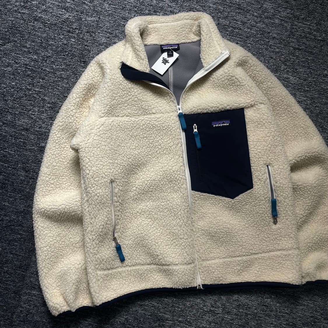 파타고니아 레트로 X 네추럴 플리스 자켓y 2363 상품이미지1