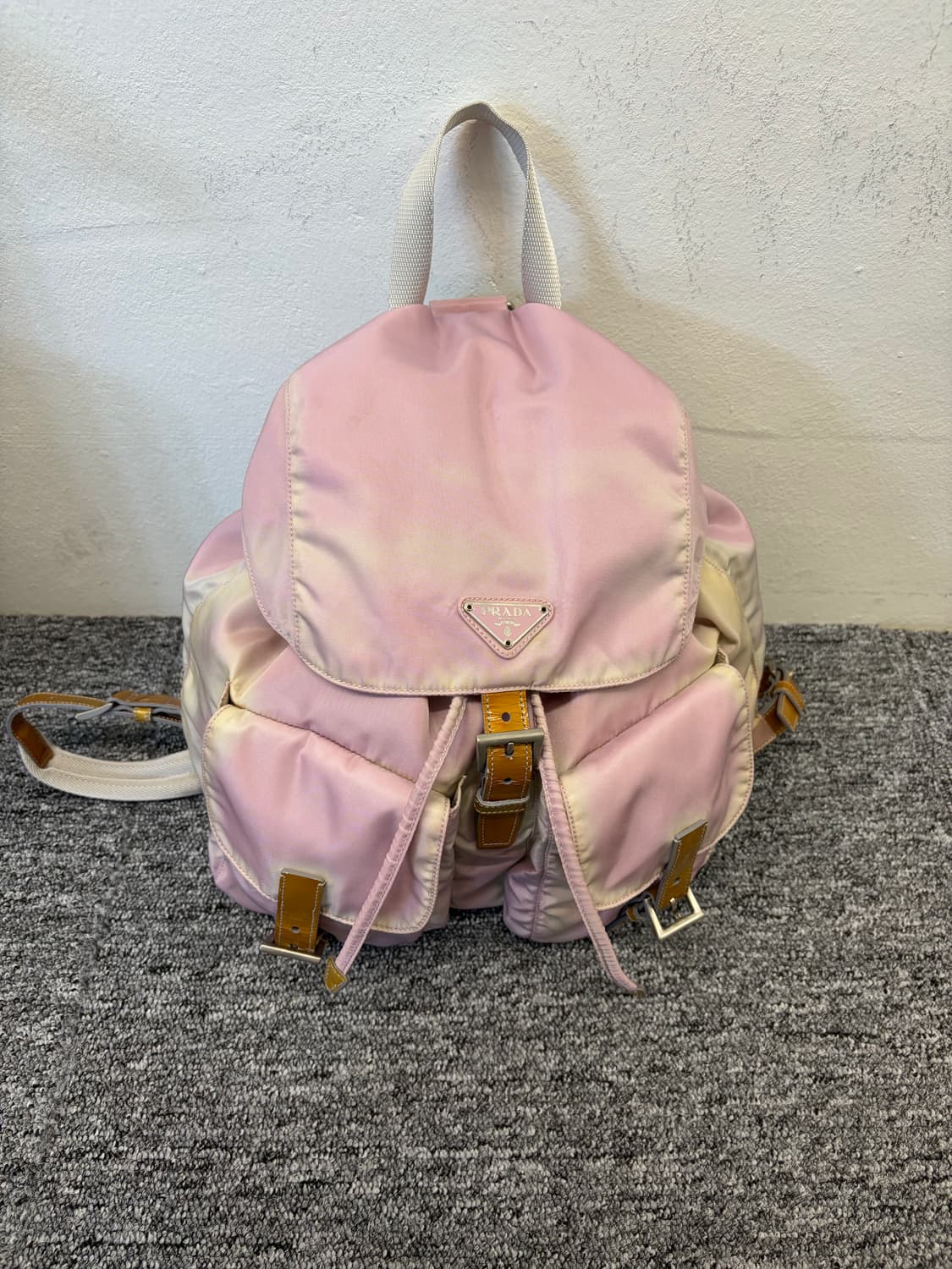 프라다 포코노 리나일론 백팩 상품이미지1