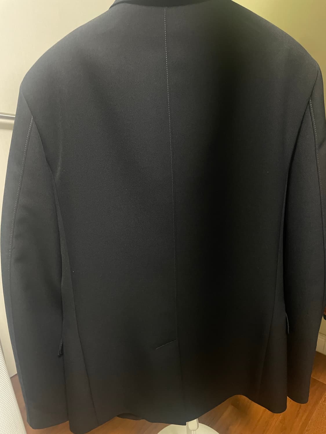 르메르 3버튼 블레이저 앤트러사이트 46사이즈 상품이미지4