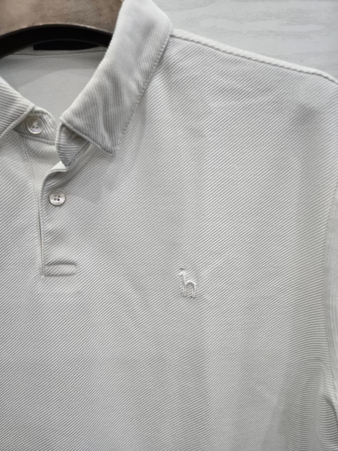 (100,L) HAZZYS 헤지스 올화이트 카라 반팔티셔츠~ 상품이미지3