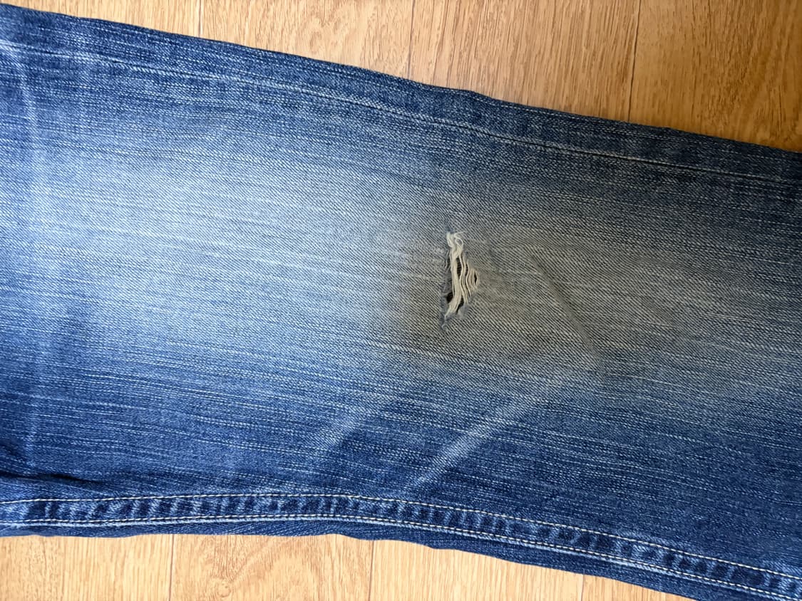 유니클로 레귤러핏 부츠컷 진 상품이미지3