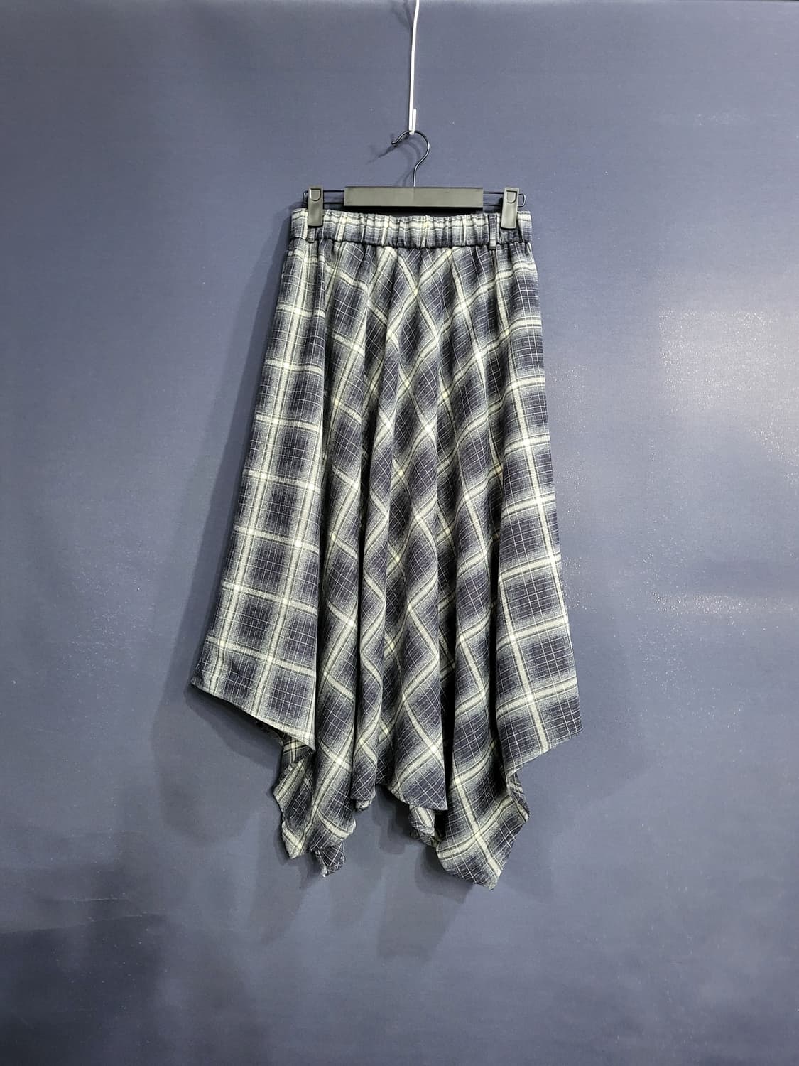 언발란스 플레어 스커트 상품이미지1