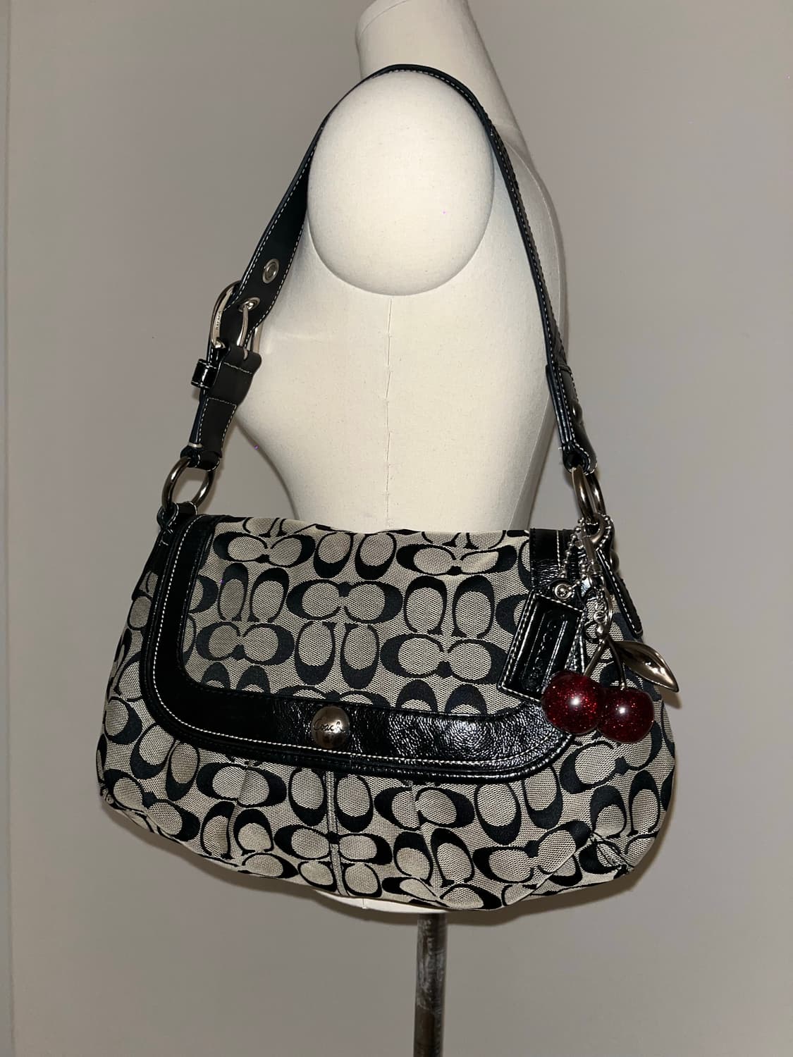 🎉BLACK FRIDAY🎉 Old Coach bag 상품이미지2