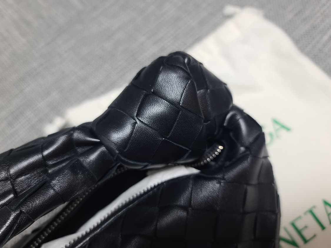 보테가베네타 조디백 미니 블랙 실버 호보백 토트백 상품이미지2