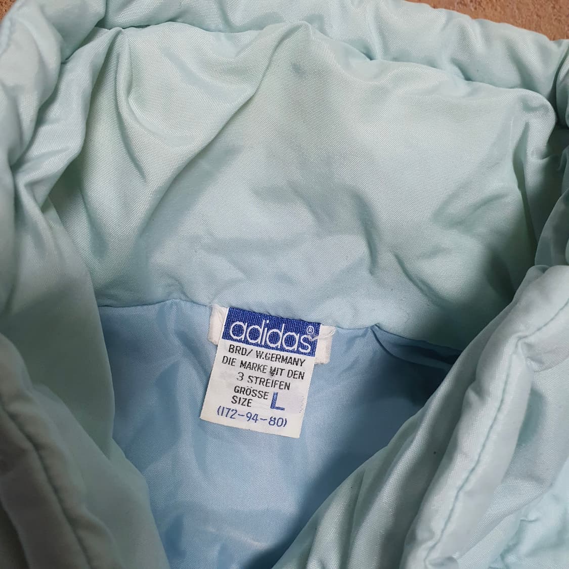 ✨ (바배) 아디다스 80s 서독제 스카이 하늘 패딩 희귀매물  상품이미지3