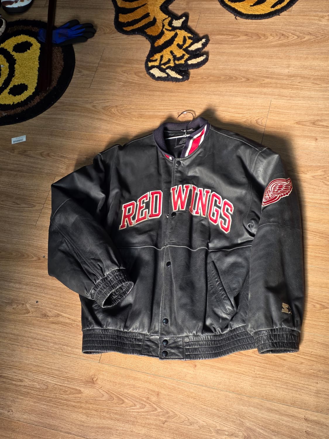00s 스타터 NHL 레드윙즈 레더스타디움자켓 상품이미지1