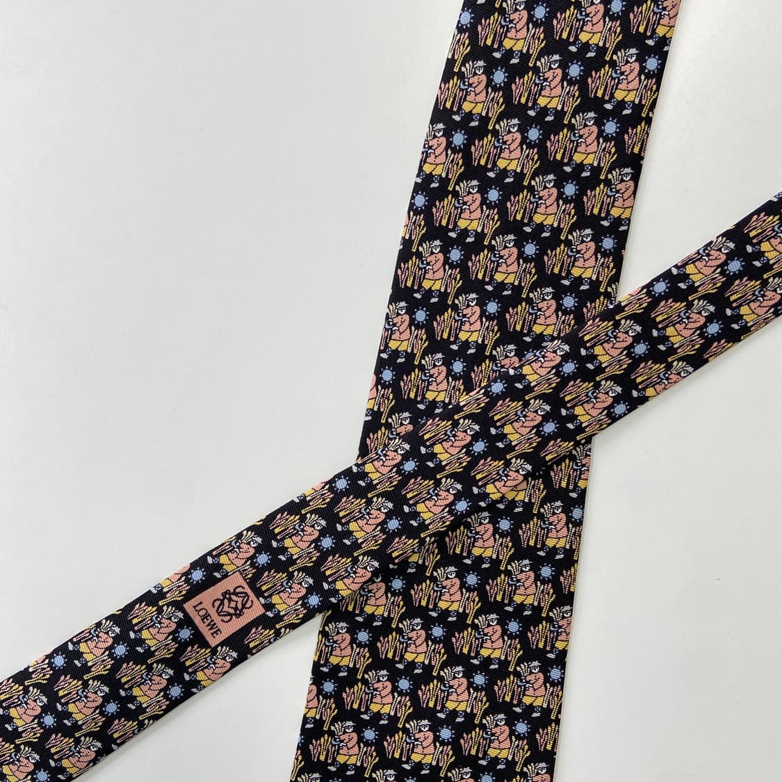 로에베 (loewe) 명품 정품 넥타이 상품이미지4