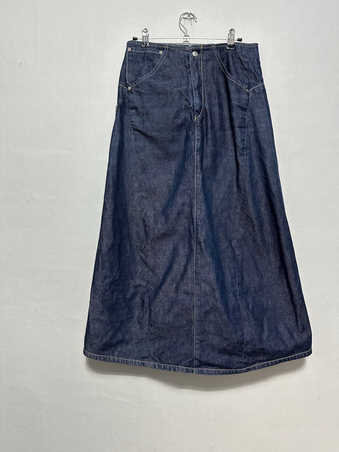 리바이스 엔지니어드 데님 스커트 상품이미지1