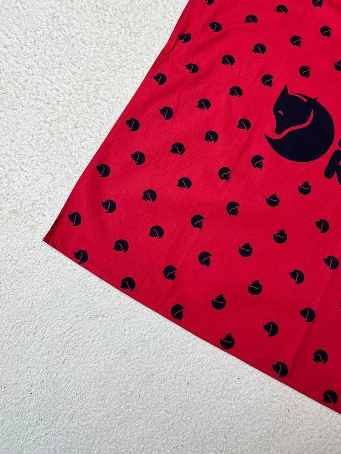 피엘라벤 시그니처 로고 반다나 손수건 A1857 상품이미지3