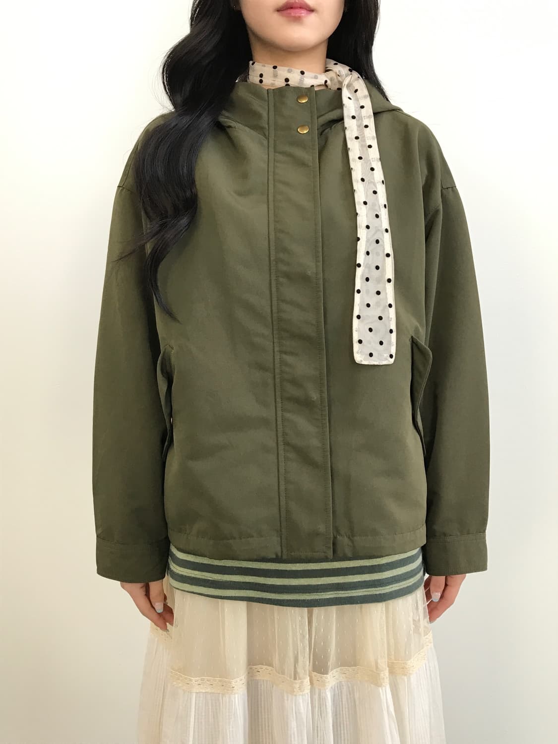 'GU' Olive Green Hooded Short Jacket 상품이미지3