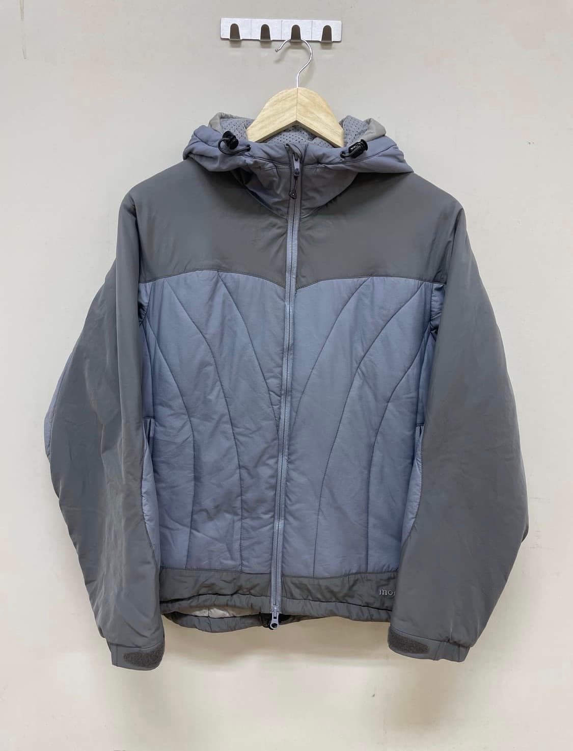 몽벨 재팬 플랫 아이언 파카 퀼팅 경량패딩 상품이미지1