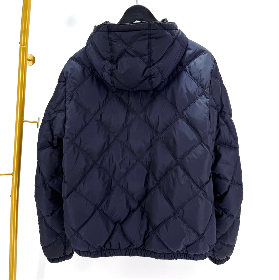 [50사이즈] 프라다 퀼팅 패딩 자켓 네이비 (SGN460) 상품이미지5