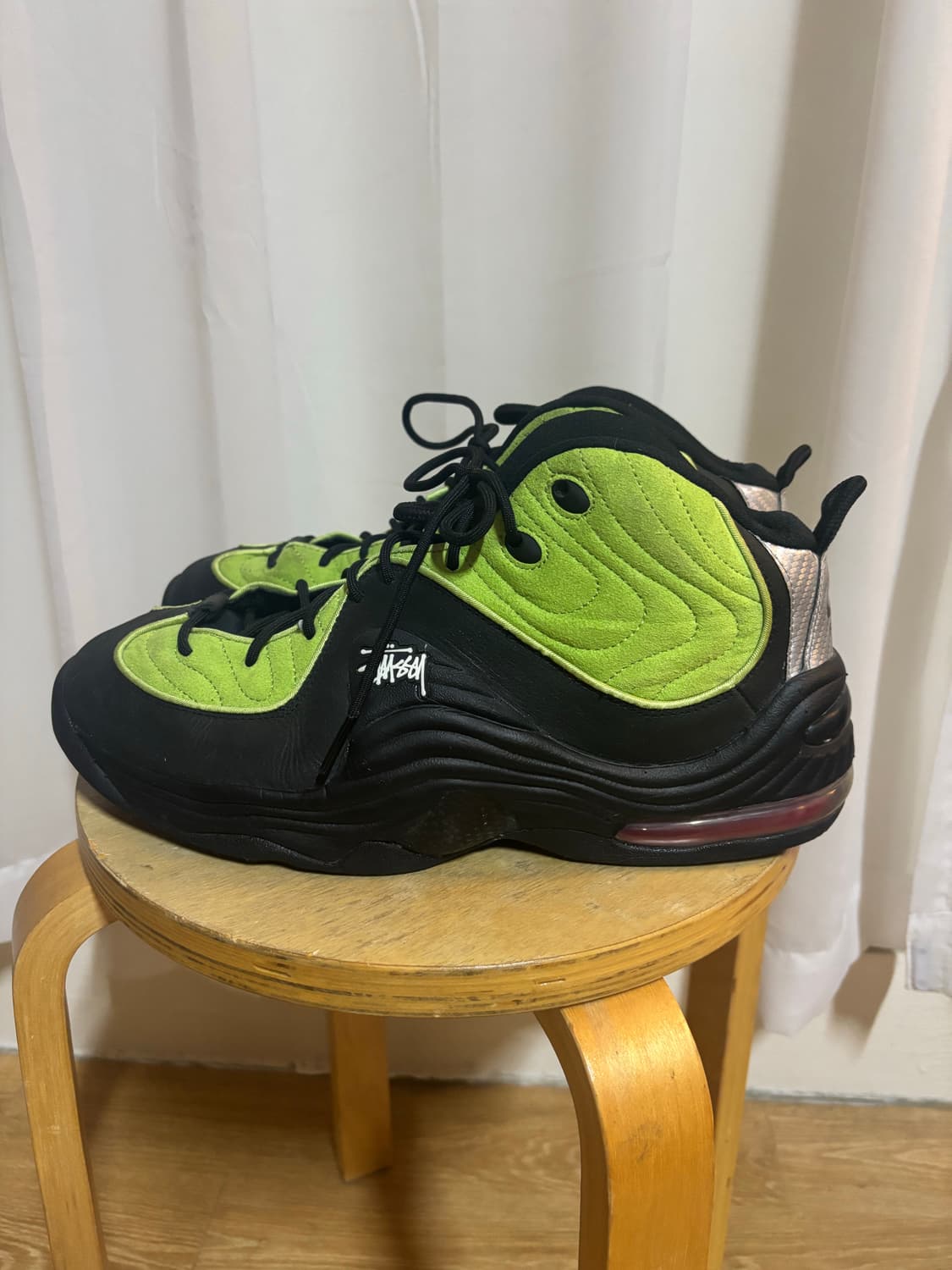 스투시 x 나이키 에어 페니 2 비비드 그린 us11 상품이미지2
