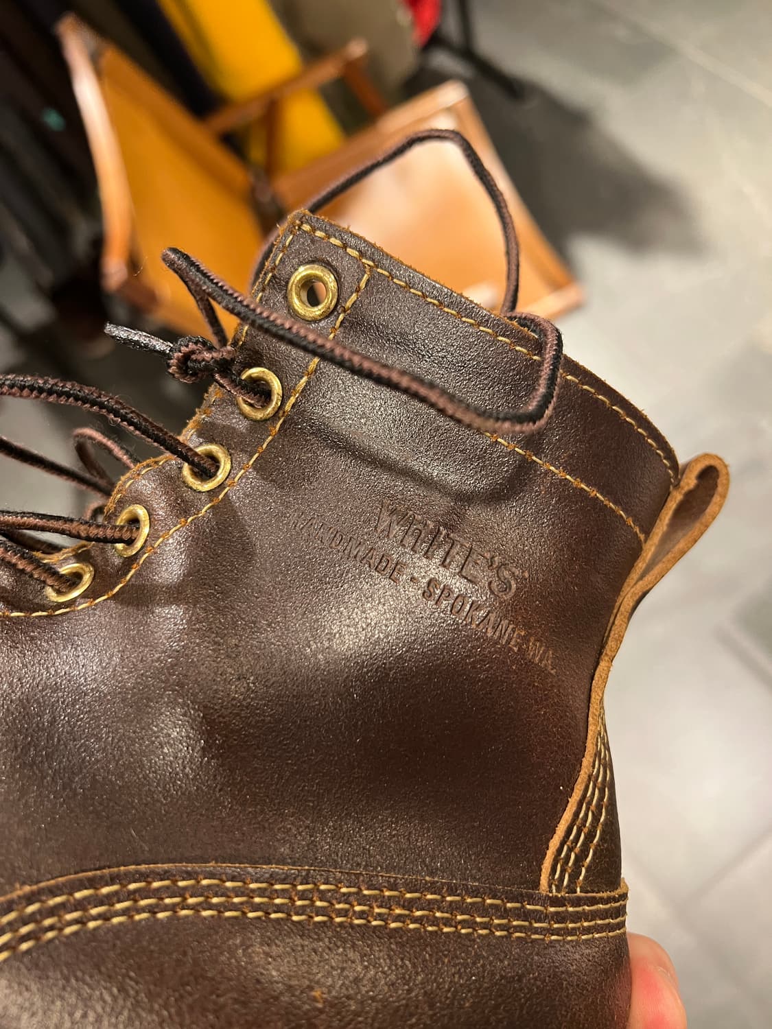 화이츠부츠 c350-cs 8.5D 판매합니다. 상품이미지2