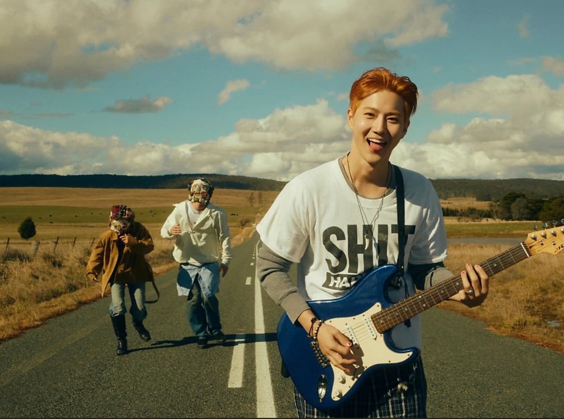 협찬 exo suho 'who are you'  music video 상품이미지6