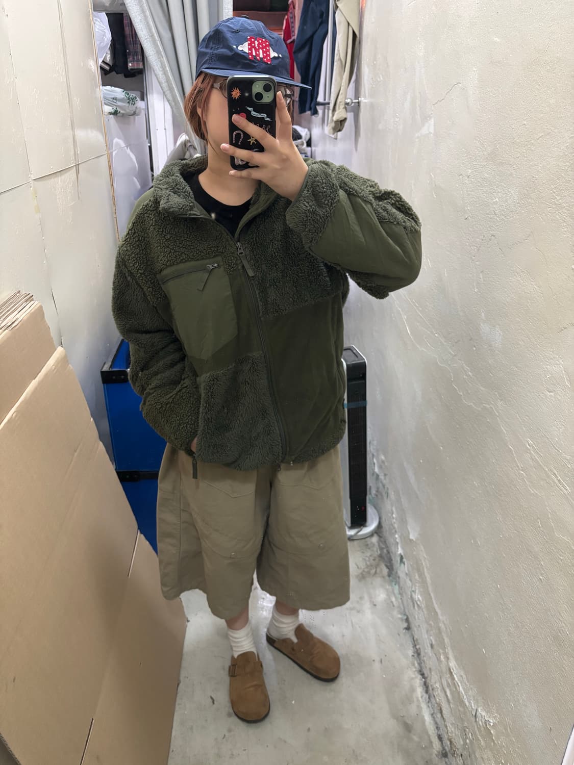 유니클로 X 엔지니어드가먼츠 카키 후리스  상품이미지2