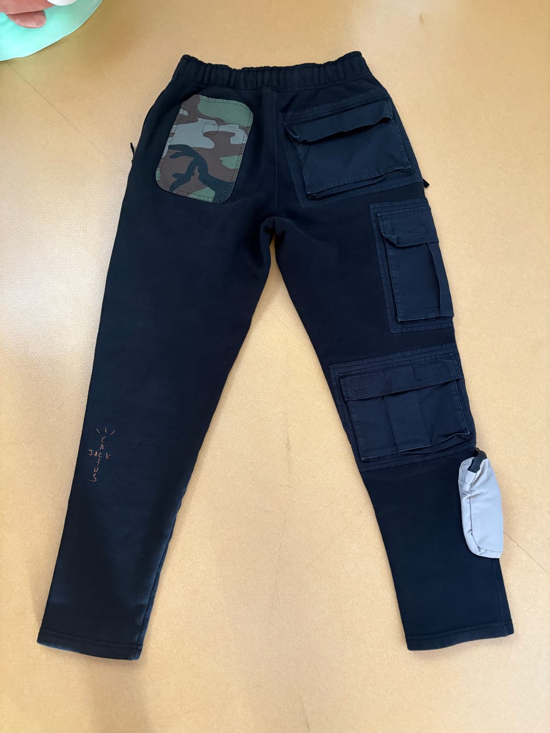 나이키 x 스캇 NRG AG 유틸리티 셋업 (XL + M) 상품이미지7