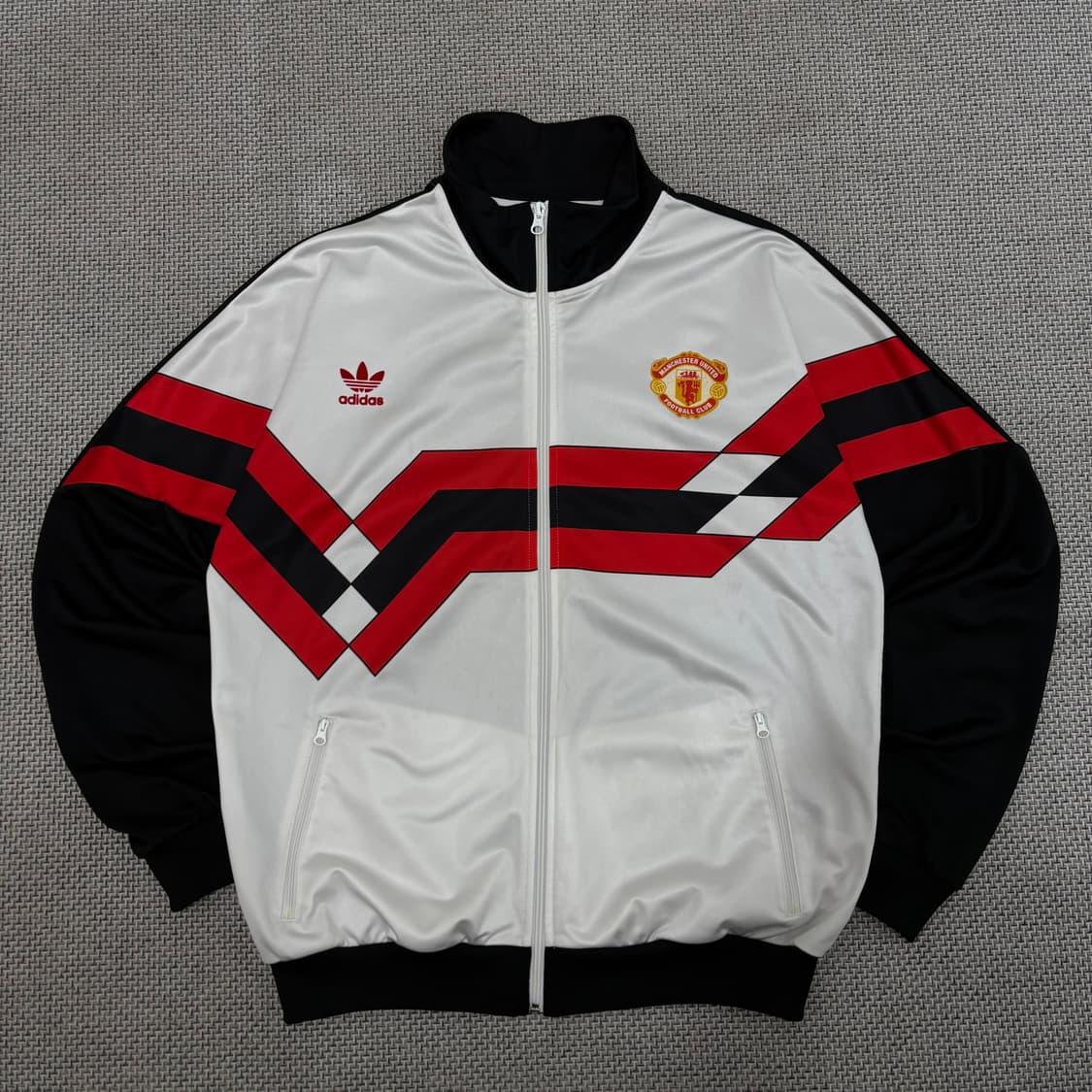 adidas 맨체스터 유나이티드 FC 트랙탑 상품이미지1