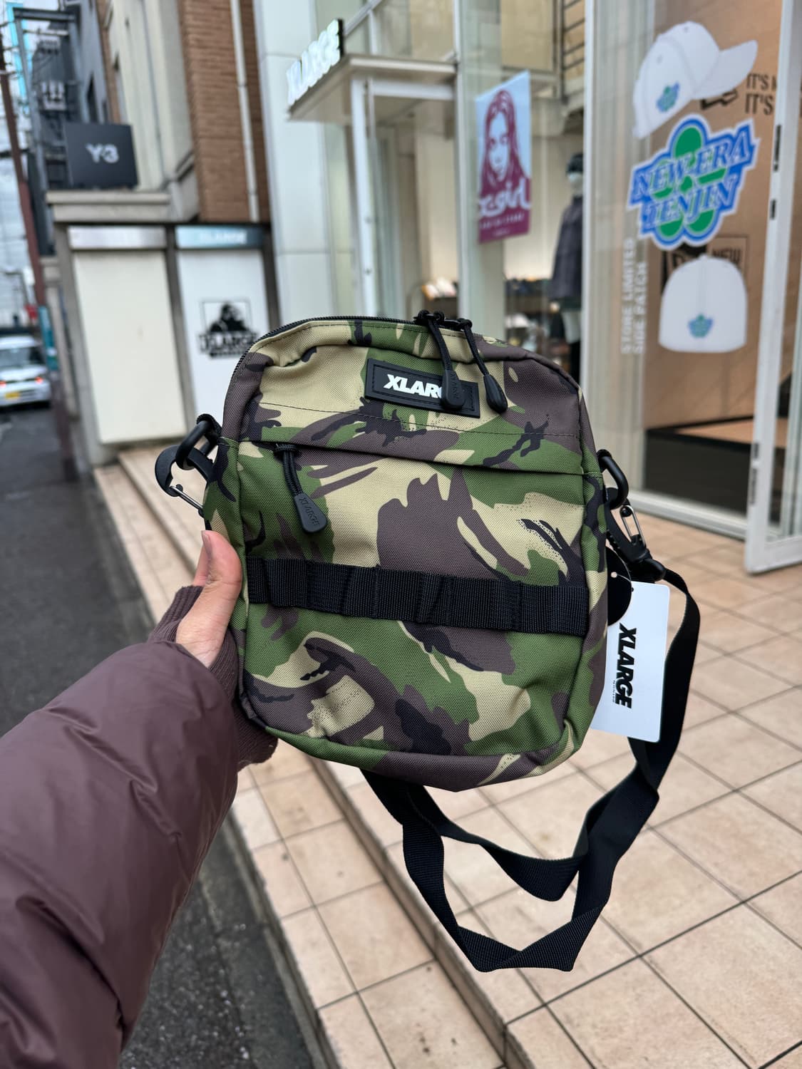 xlarge 카모 가방 판매합니다 상품이미지2