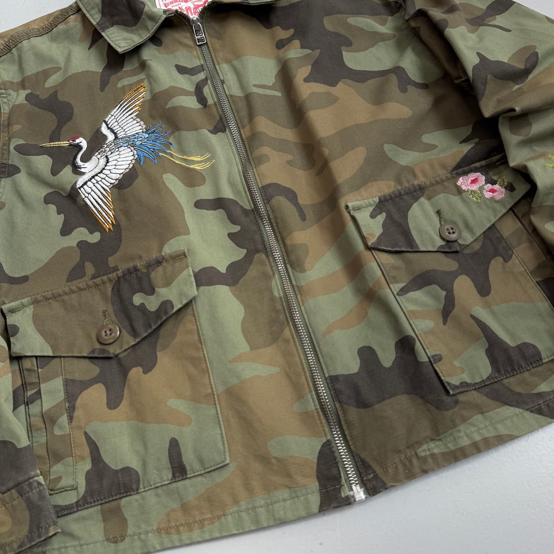 리바이스 카모 자수 워크 집업 자켓 상품이미지5