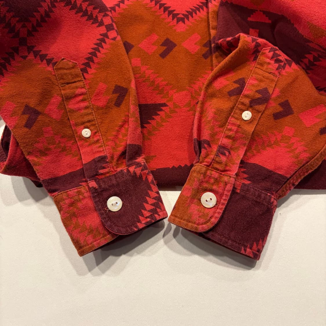 [S] 칼하트 레드 나바호 빈티지 패턴 셔츠 D809 상품이미지6