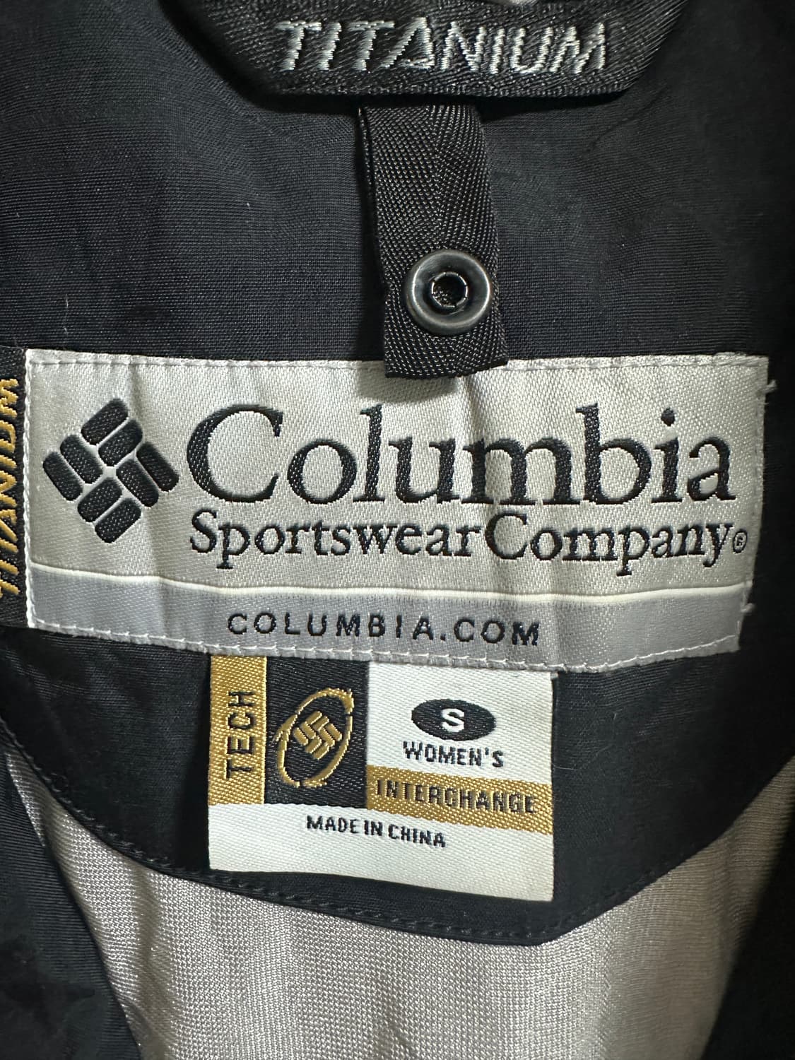 컬럼비아 티타늄 고어택스 바람막이 상품이미지3