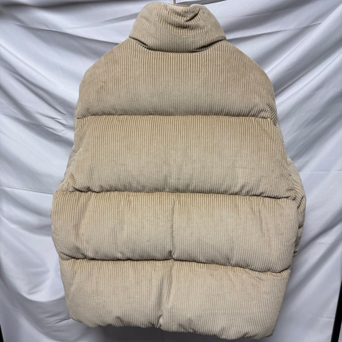 [S+급/42] 미우미우 코듀로이 패딩 점퍼 샌드 베이지 상품이미지4