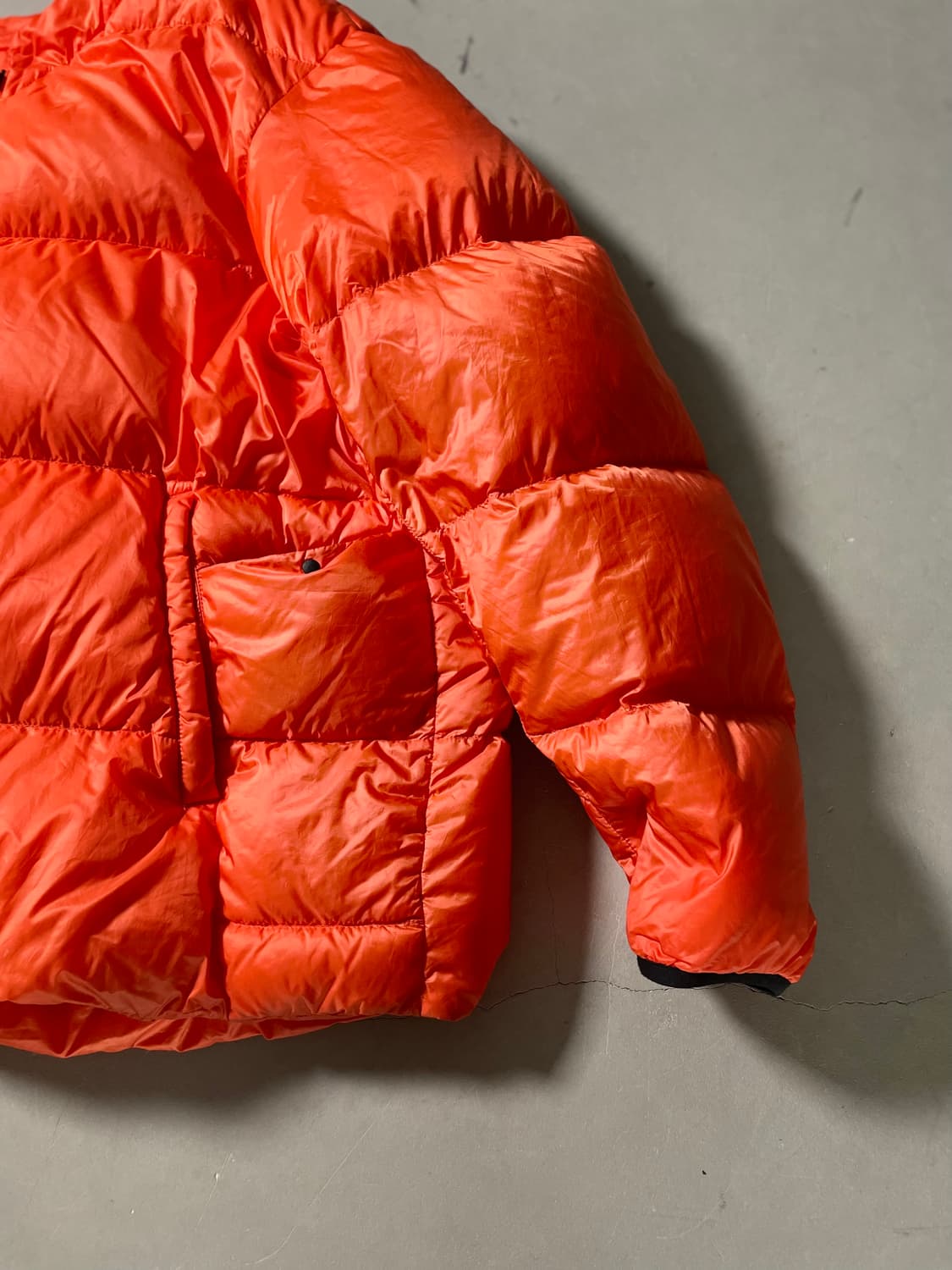 에프씨이 REVERSIBLE DOWN CARDIGAN 상품이미지5