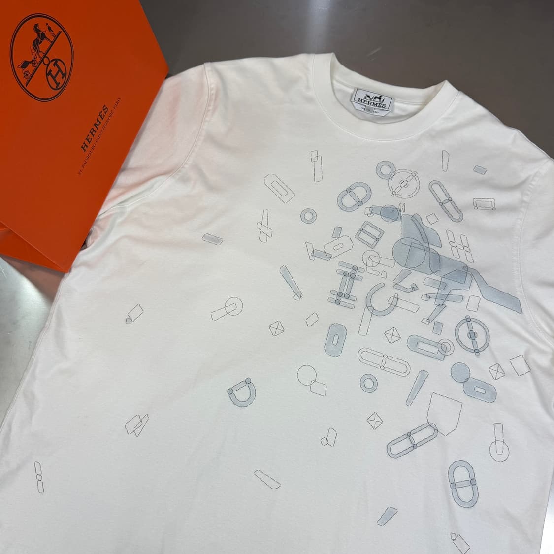 [리오브] 에르메스 에퀘스트 프라그먼트 반팔 상품이미지3