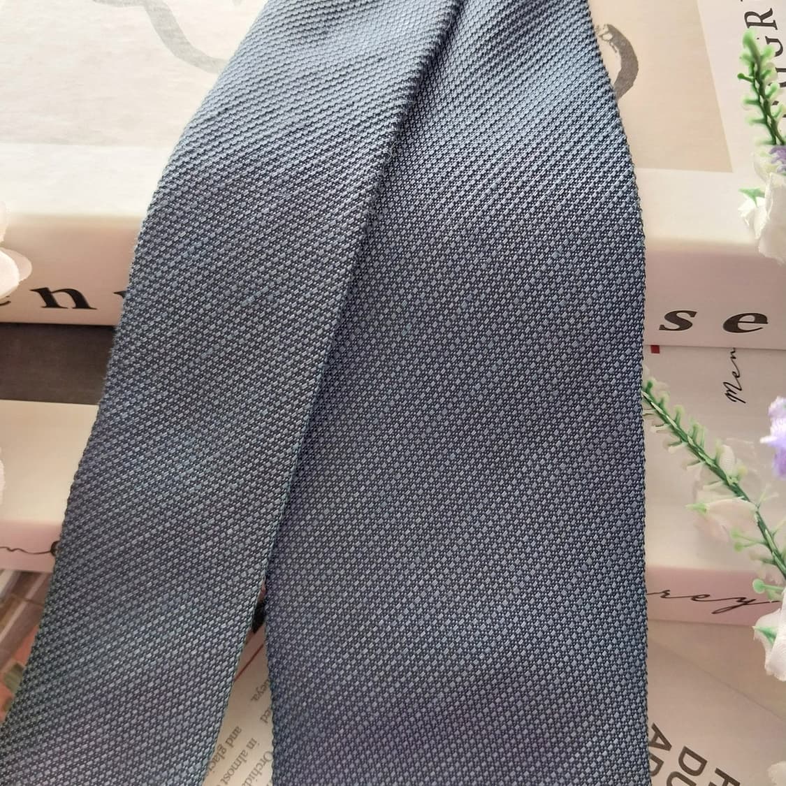 휴고보스 실크 다크블루 슬림 넥타이 7.5cm A~B등급 K1331
 상품이미지3