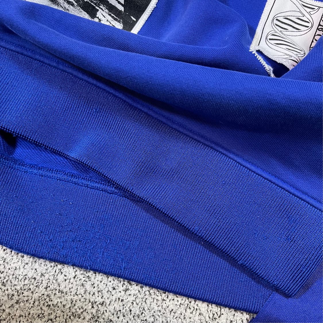 지오송지오 패치 프린팅 스웻셔츠 상품이미지7