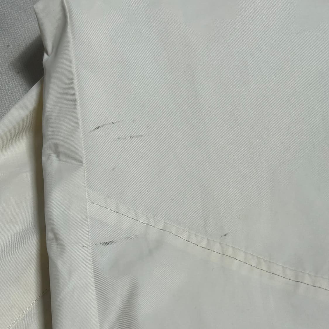 L 아디다스 화이트 바람막이 상품이미지8