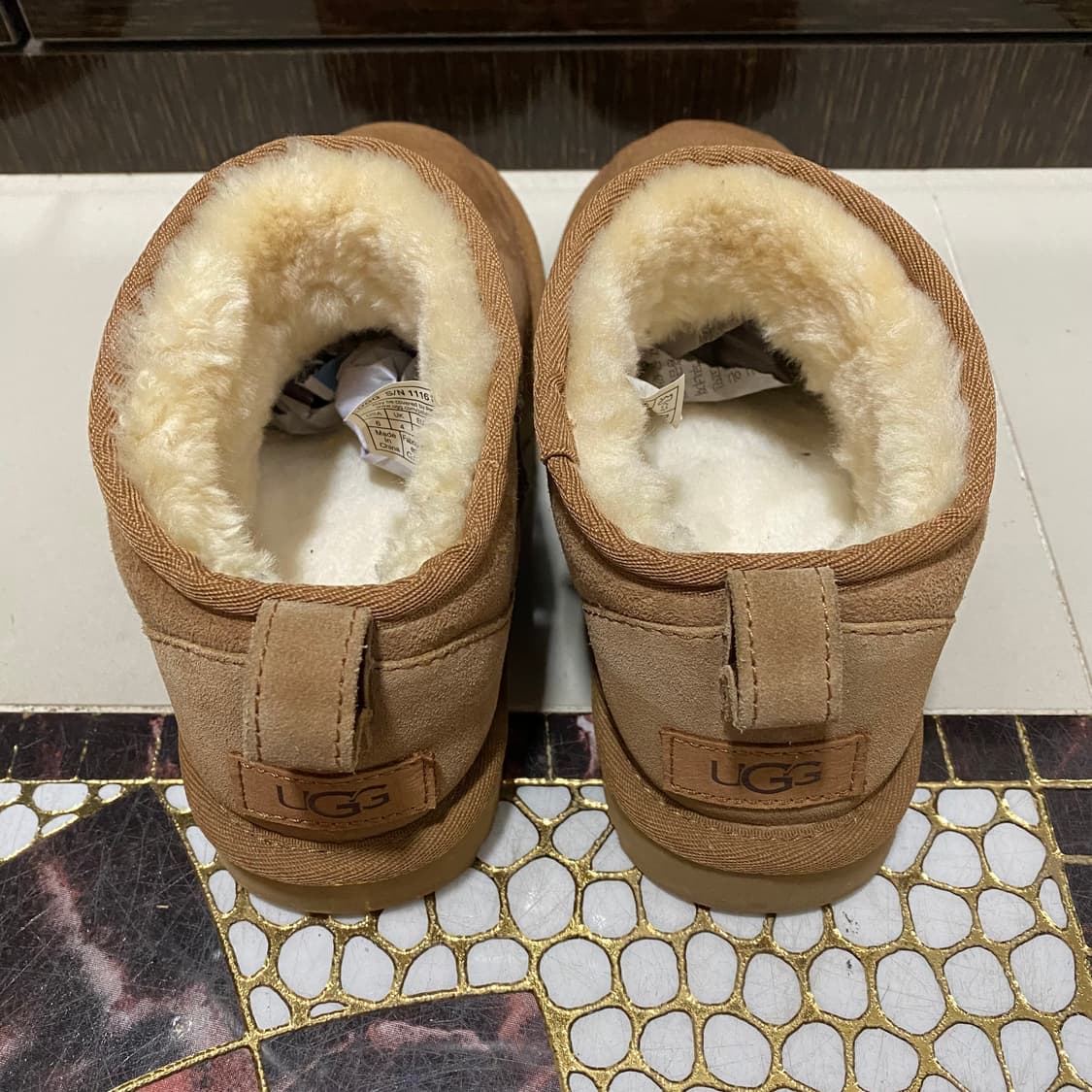 [웍스아웃 정품] 미국 어그 UGG 클래식 울트라 미니 부츠 체스트넛 ( 상품이미지2