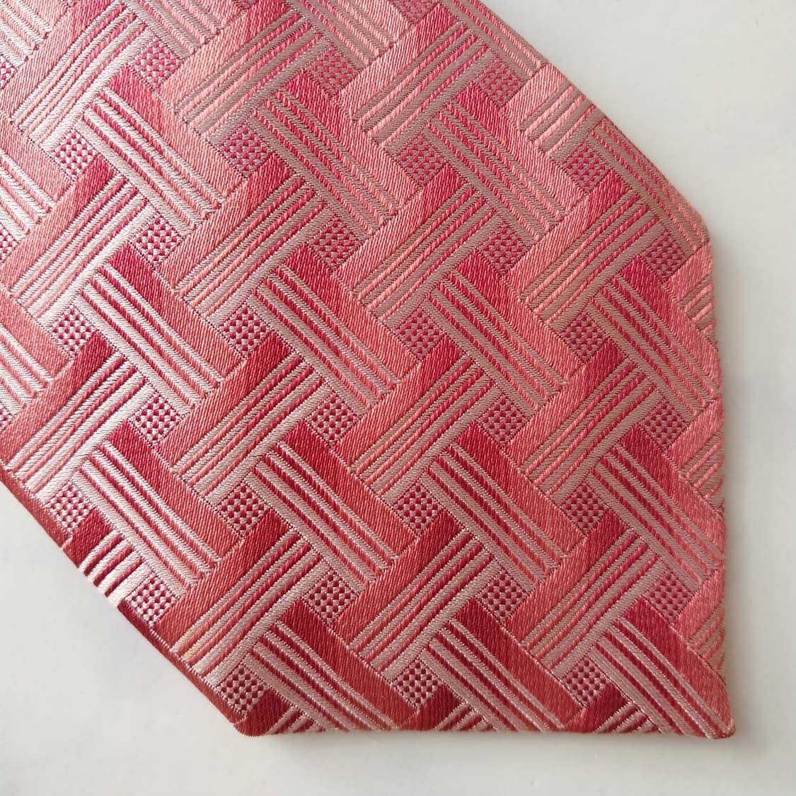 제냐 실크 레드 기하 자카드 넥타이 9.1cm A+등급 K1842
 상품이미지7