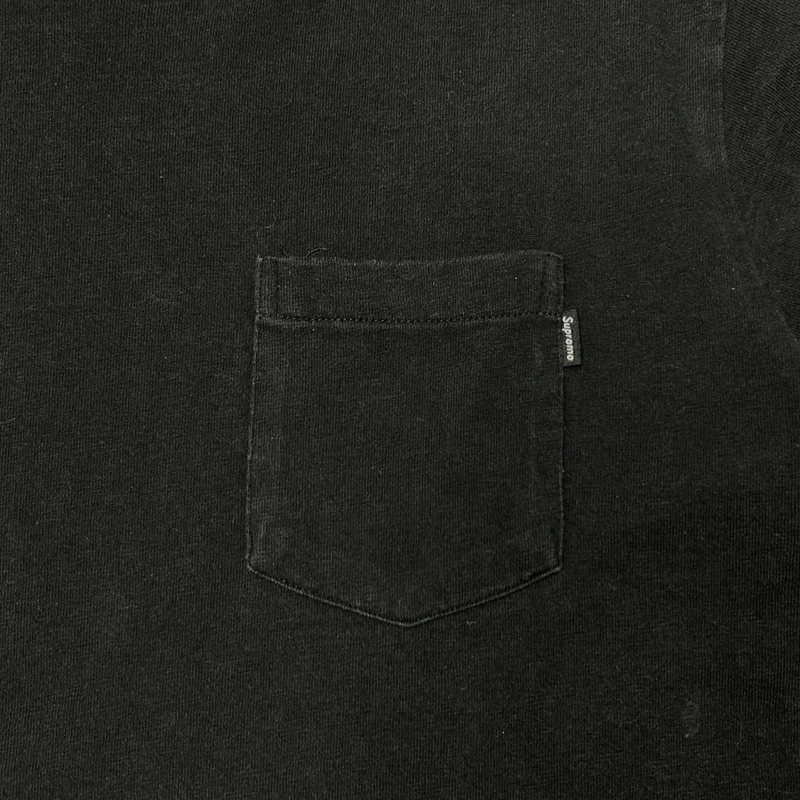 슈프림 19SS 블랙 포켓 티셔츠  상품이미지3