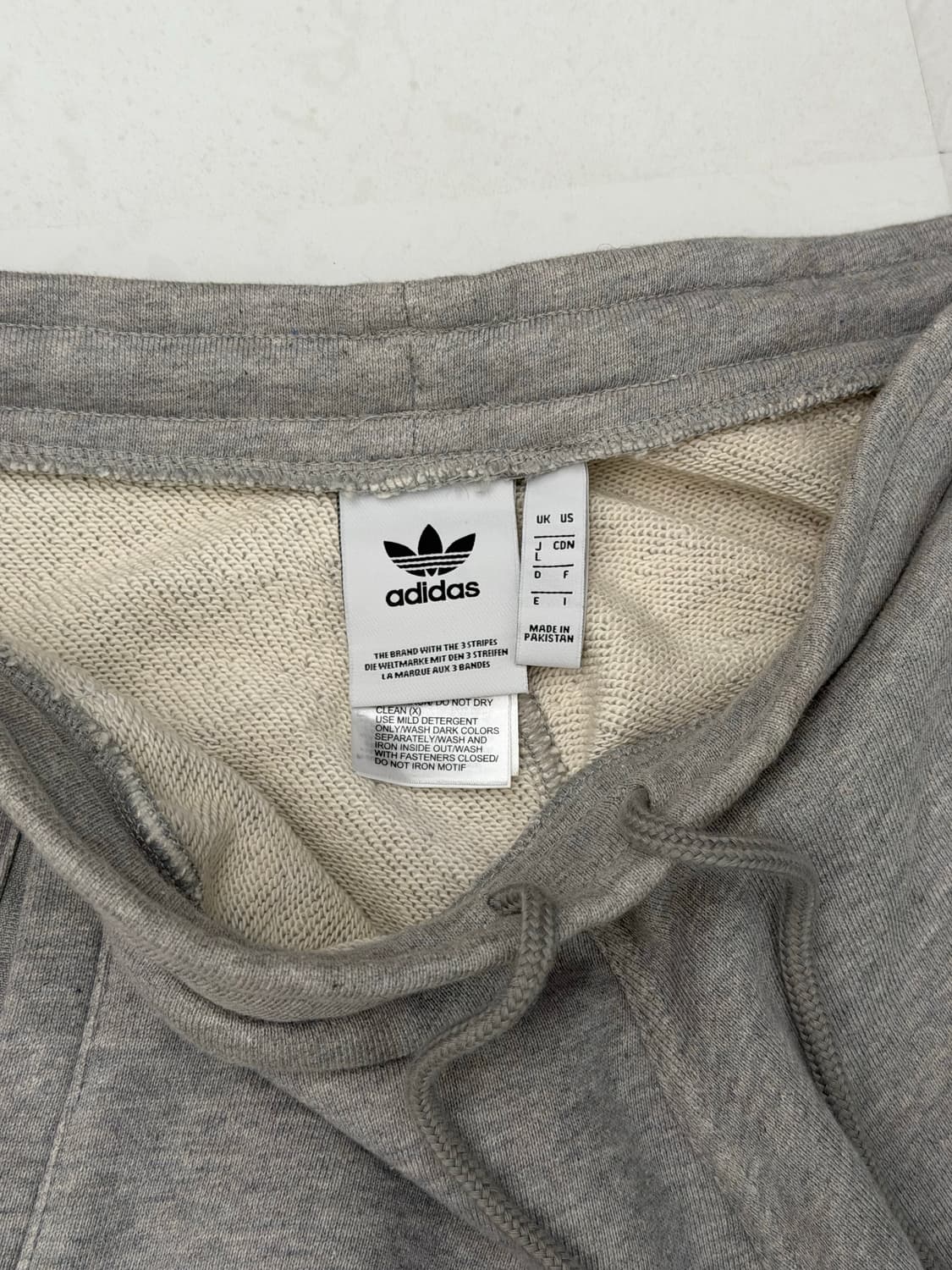 그레이 아디다스 반바지  상품이미지6