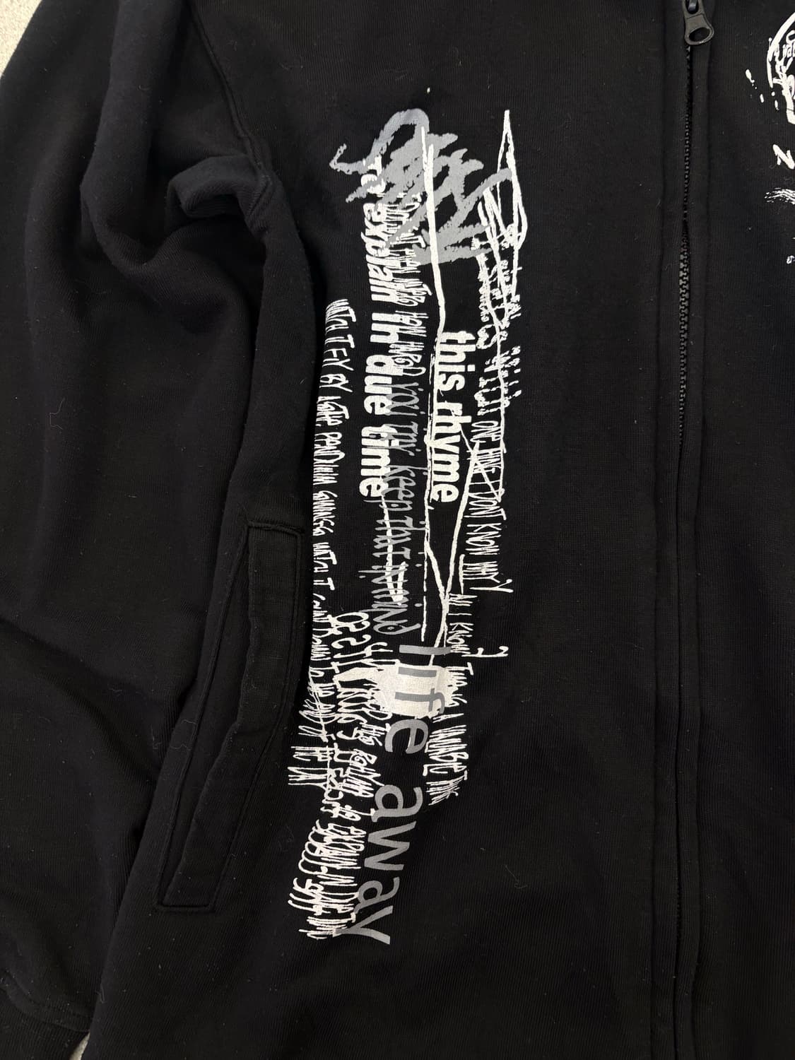 블랙 y2k 레터링 후드집업 상품이미지2