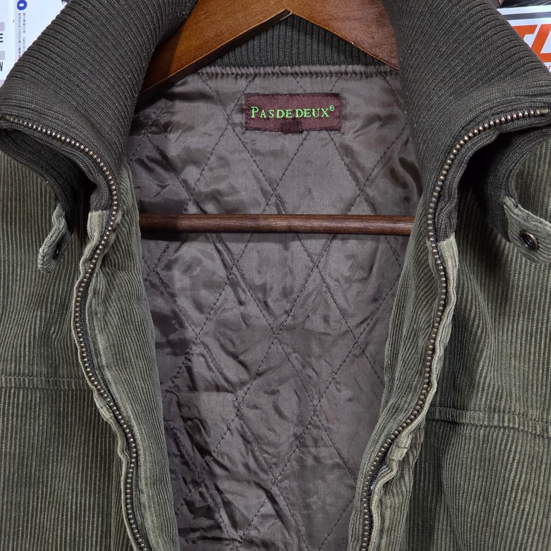 JPN 카키 브라운 배색 코듀로이 누빔 점퍼 상품이미지8