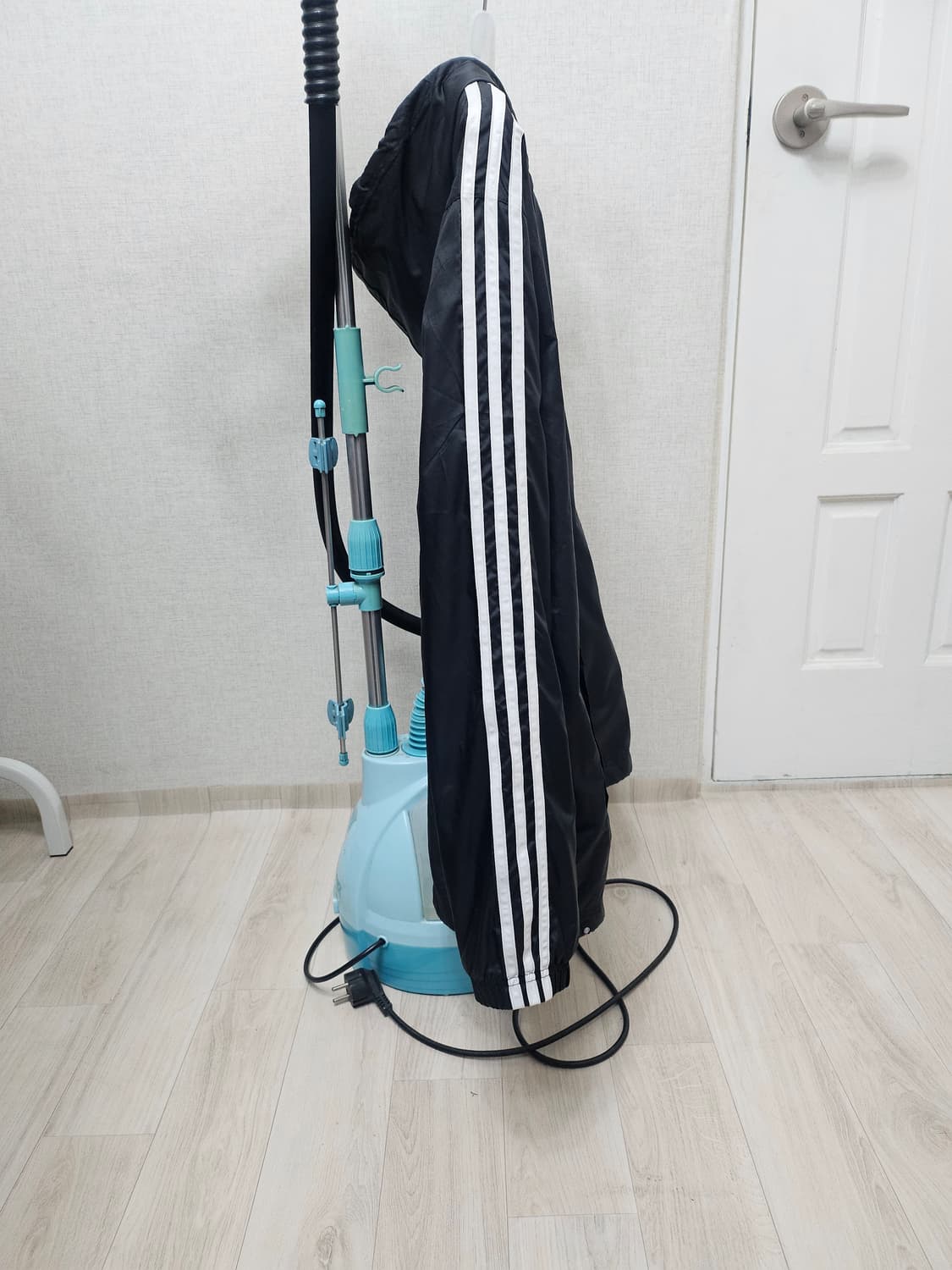 (105~110)XL☆초대장급☆아디다스 파이어버드백로고[검흰]우븐바람막이 상품이미지5